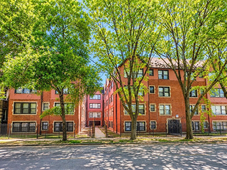 7749 S Yates, Chicago, IL à vendre - Photo du bâtiment - Image 1 de 5