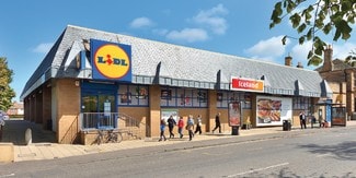 Plus de détails pour 9-11 Ferniehill Dr, Edinburgh - Commerce de détail à louer