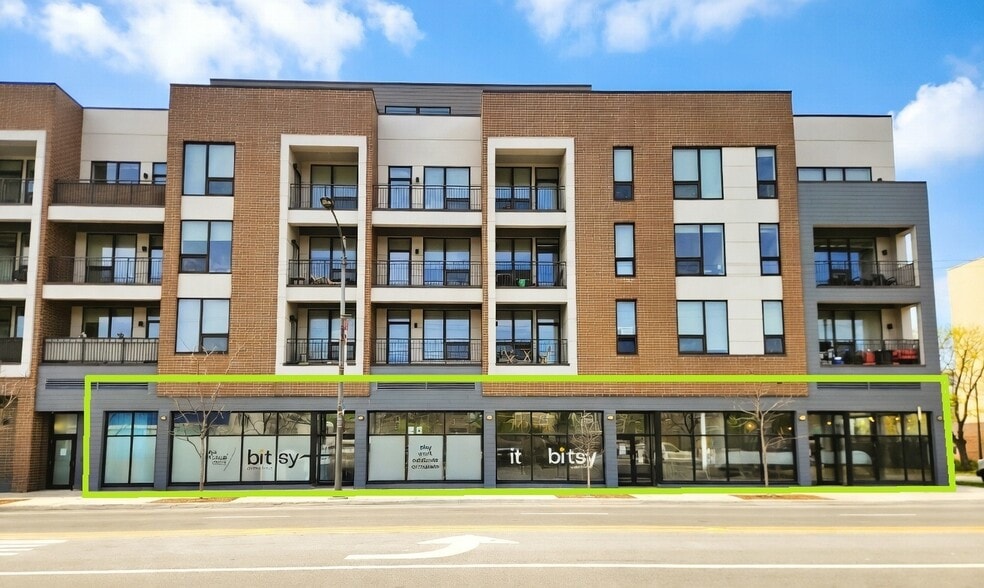 4210 N Western Ave, Chicago, IL for lease - Building Photo - Image 1 of 1