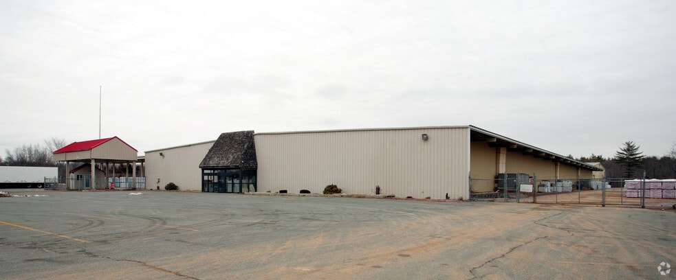 333 Manley St, West Bridgewater, MA for lease - Primary Photo - Image 2 of 4