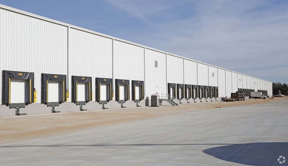 279-281 Old Murdock Rd, Troutman, NC for lease - Building Photo - Image 3 of 7