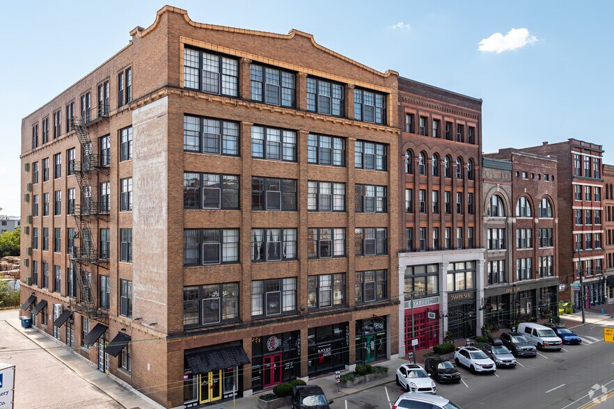 500 E 3rd St, Dayton, OH à louer - Photo principale - Image 2 de 6