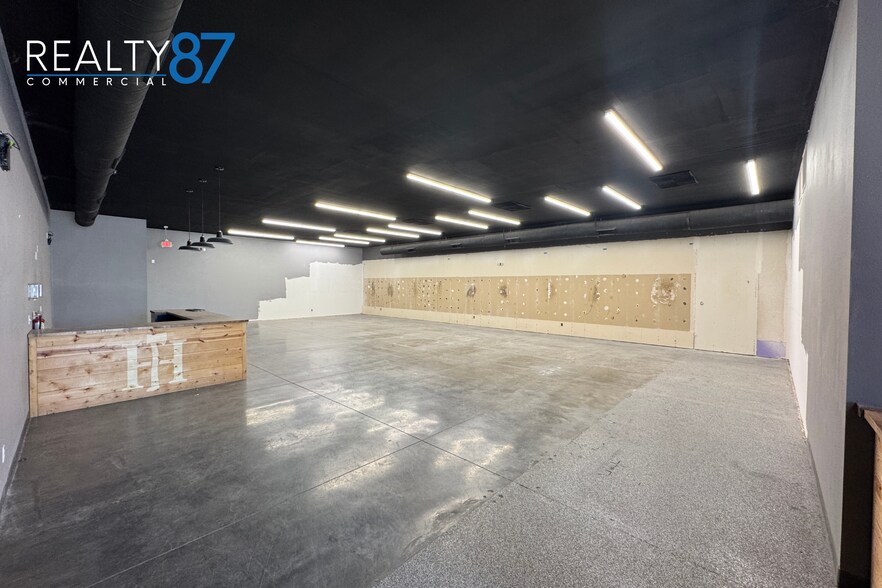 576 Boyson Rd NE, Cedar Rapids, IA à louer - Photo intérieure - Image 2 de 9