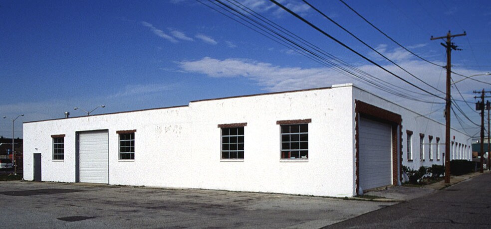 100 New South Rd, Hicksville, NY à louer - Autre - Image 2 de 5