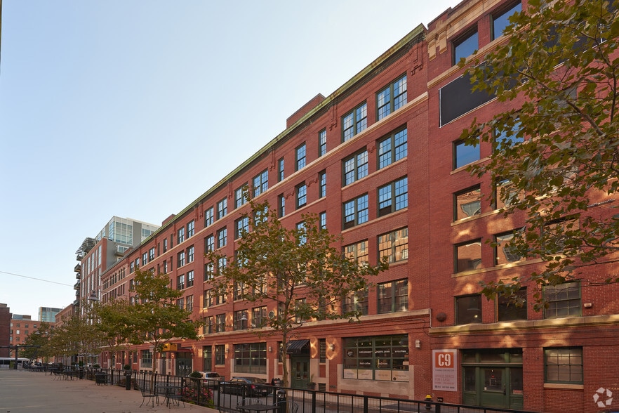 15 Channel Center St, Boston, MA for lease - Primary Photo - Image 1 of 6