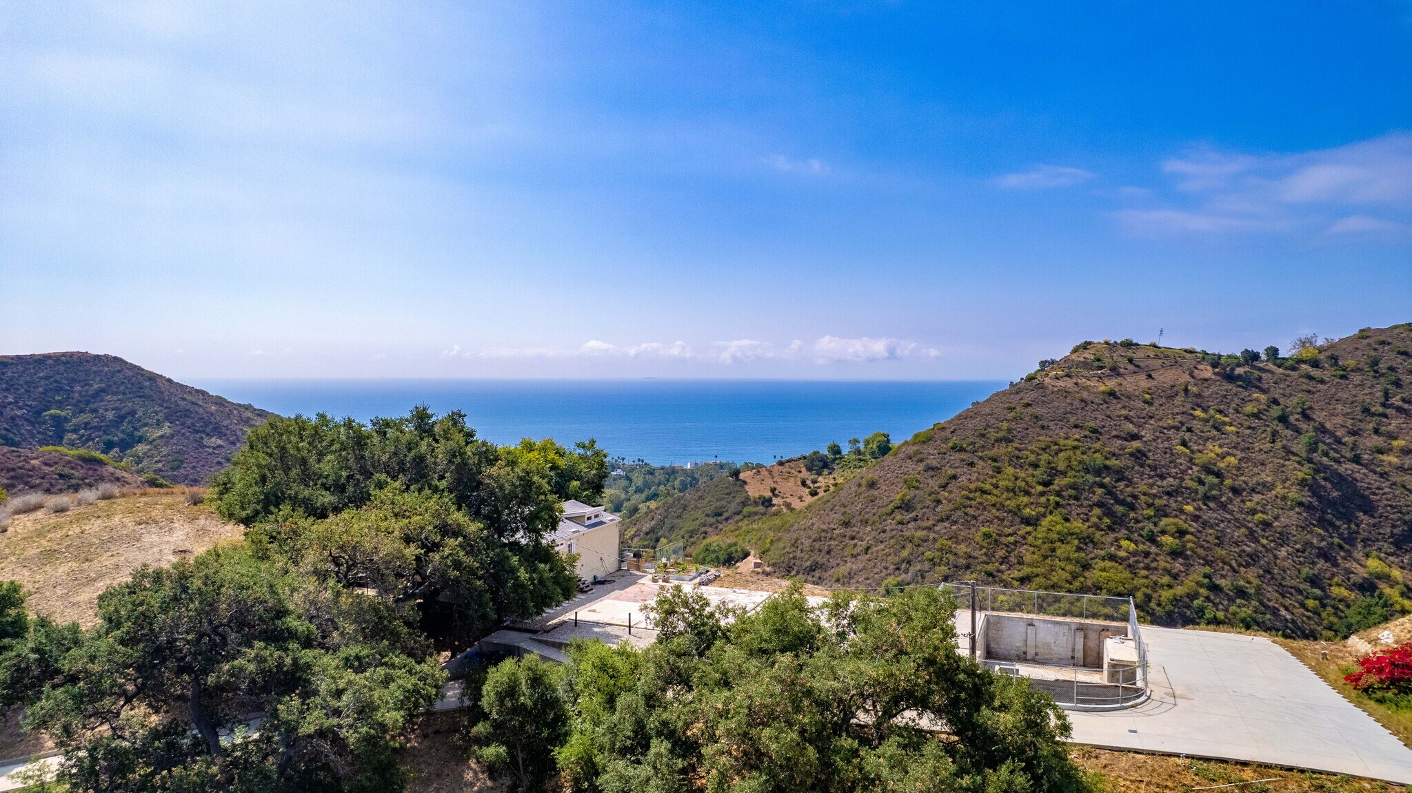 5767 Latigo Canyon Rd, Malibu, CA à vendre Photo principale- Image 1 de 48