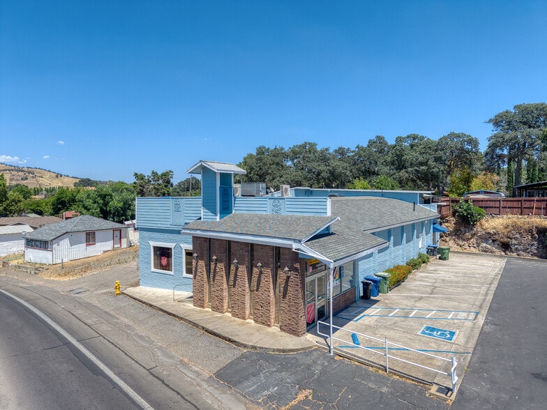 14420 Lakeshore Dr, Clearlake, CA for sale - Building Photo - Image 3 of 42