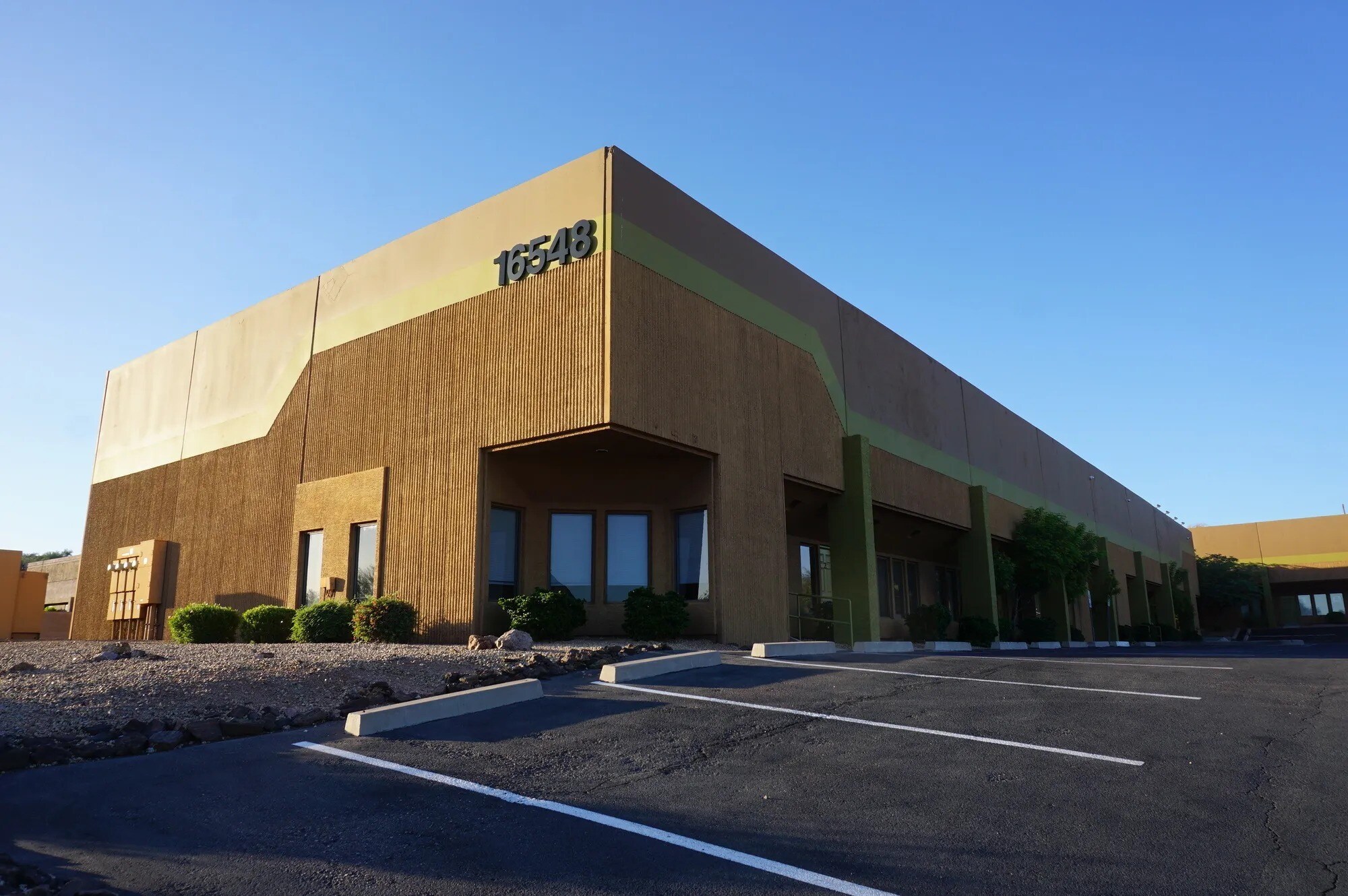 16548 E Laser Dr, Fountain Hills, AZ for lease Building Photo- Image 1 of 10