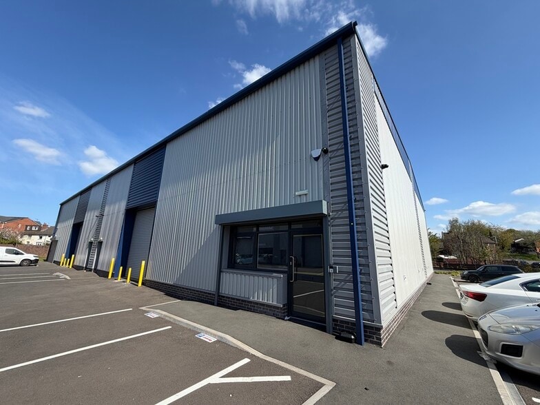 Cradley Rd, Dudley for lease - Building Photo - Image 3 of 6