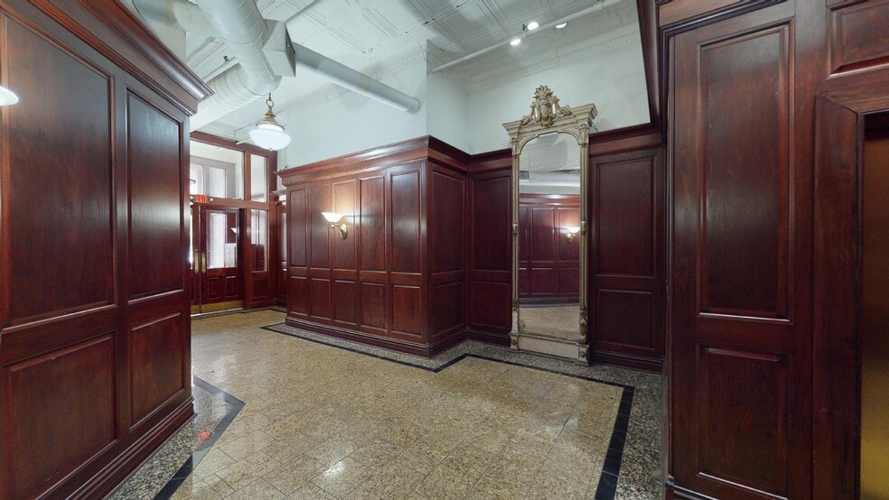 301 Ninth St, Huntington, WV for lease - Building Photo - Image 3 of 5