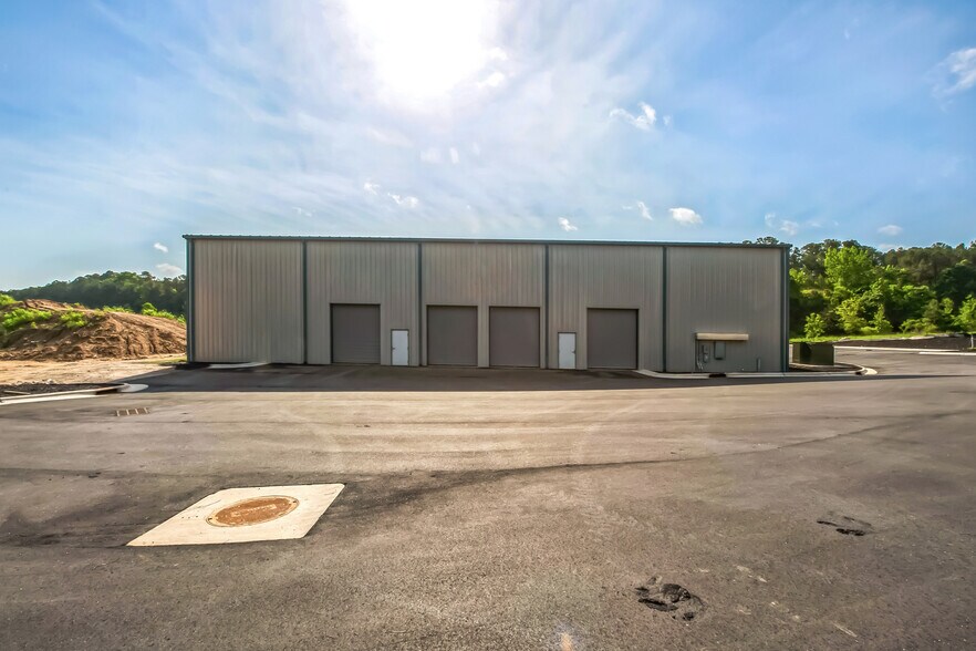 1703 Roundrock Dr, Raleigh, NC à louer - Photo du bâtiment - Image 3 de 7