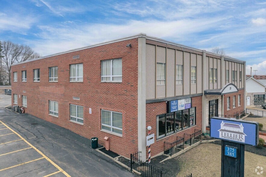 375 Concord Ave, Belmont, MA à louer - Photo du bâtiment - Image 2 de 5