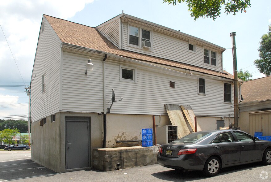 5711 Berkshire Valley Rd, Oak Ridge, NJ à louer - Photo du bâtiment - Image 2 de 3