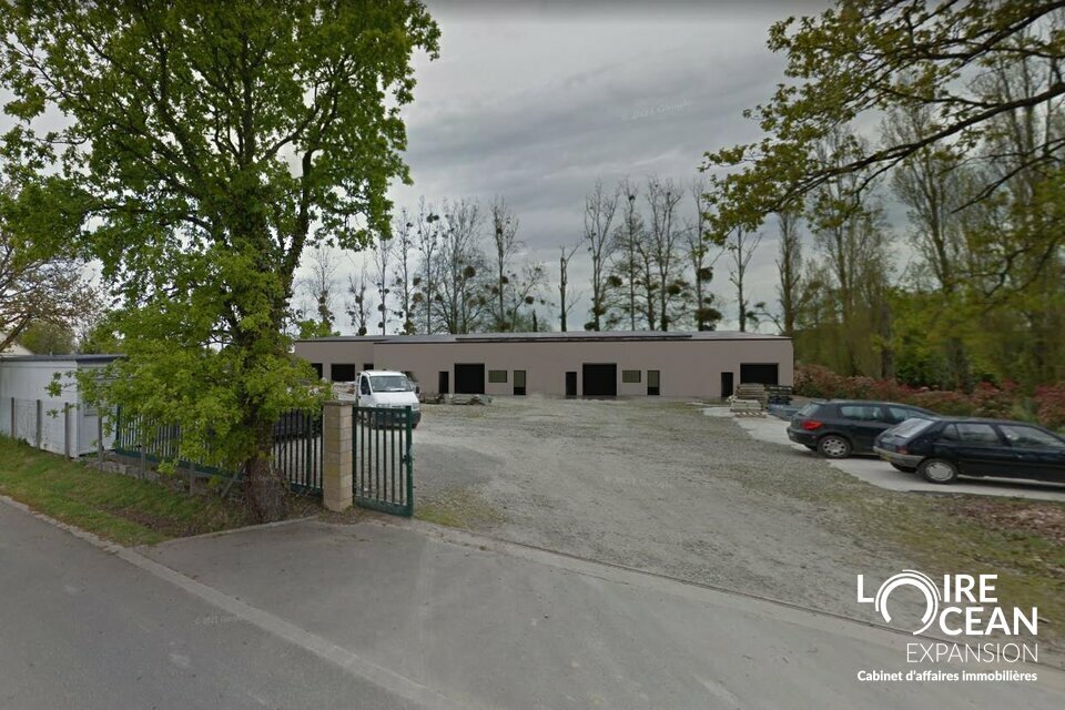 Local d'activités dans Petit-Mars à vendre Photo du bâtiment- Image 1 de 12