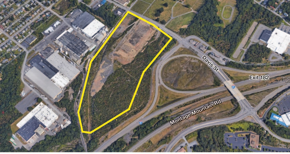 820 Davis St, Scranton, PA for sale - Building Photo - Image 2 of 3