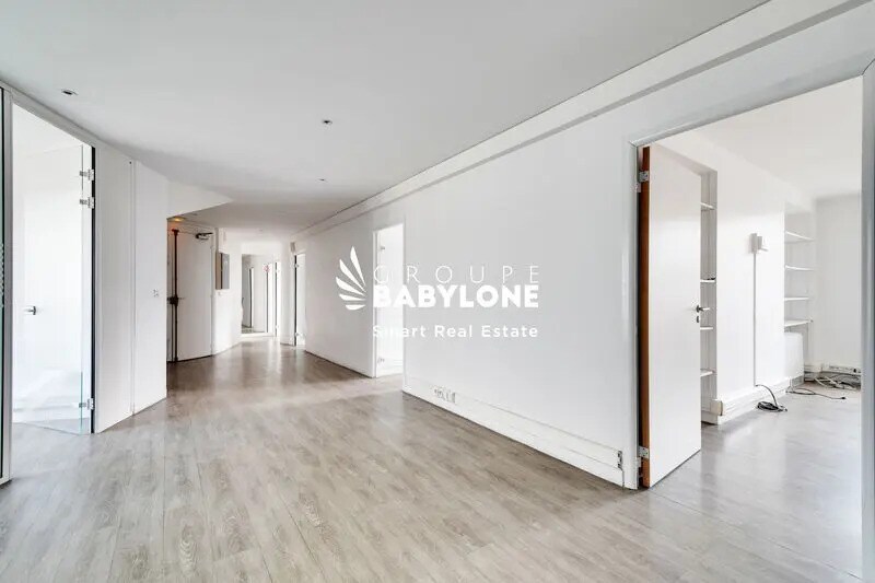 29 Rue Taitbout, Paris à louer - Photo du bâtiment - Image 3 de 14