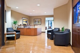 500 Mamaroneck Ave, Harrison, NY à louer Photo intérieure- Image 2 de 8