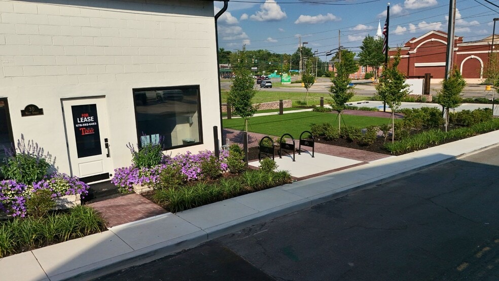 30 Wall St, Jasper, GA for lease - Building Photo - Image 3 of 21