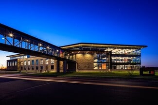 Plus de détails pour 7800 Discovery Dr, Middleton, WI - Coworking à louer