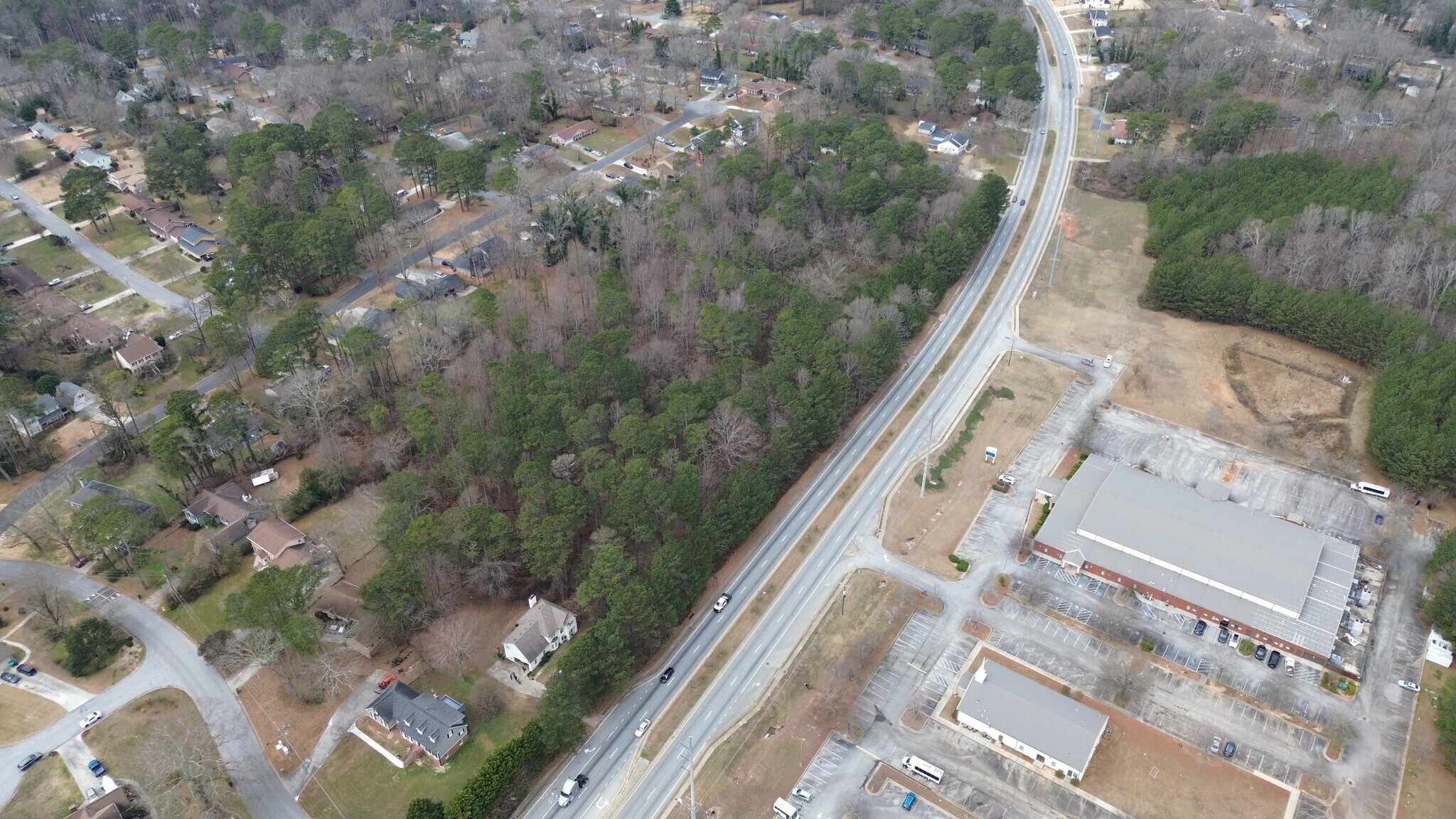 2424 Rockbridge NW rd, Stone Mountain, GA for sale Primary Photo- Image 1 of 6
