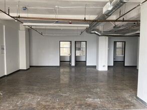 316 W 2nd St, Los Angeles, CA for lease Interior Photo- Image 2 of 9