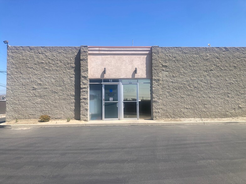 2747 Sherwin Ave, Ventura, CA for sale - Building Photo - Image 2 of 8