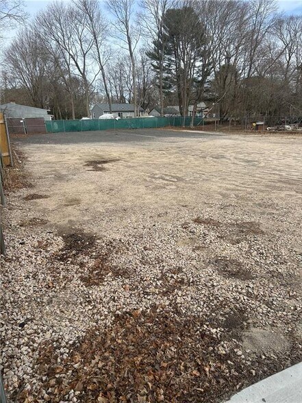 3471 Kingstown Rd, South Kingstown, RI à louer - Photo du bâtiment - Image 2 de 9