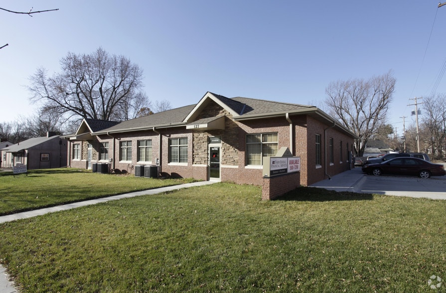 127 S 37th St, Lincoln, NE for sale - Primary Photo - Image 1 of 3