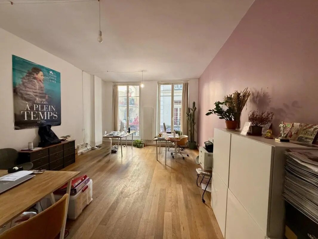 Rue Des Lombards, Paris for sale Building Photo- Image 1 of 9