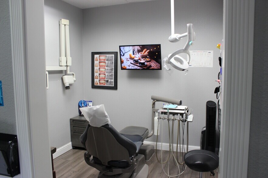 3151 S White Rd, San Jose, CA à vendre - Photo du bâtiment - Image 2 de 5