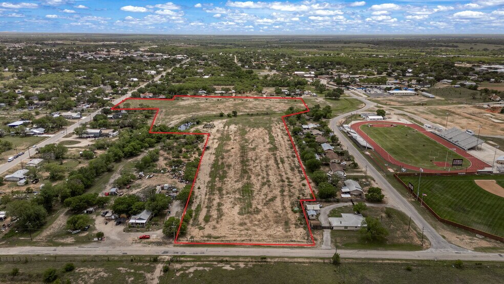 OOO County Rd, Devine, TX à vendre - Photo du bâtiment - Image 3 de 7