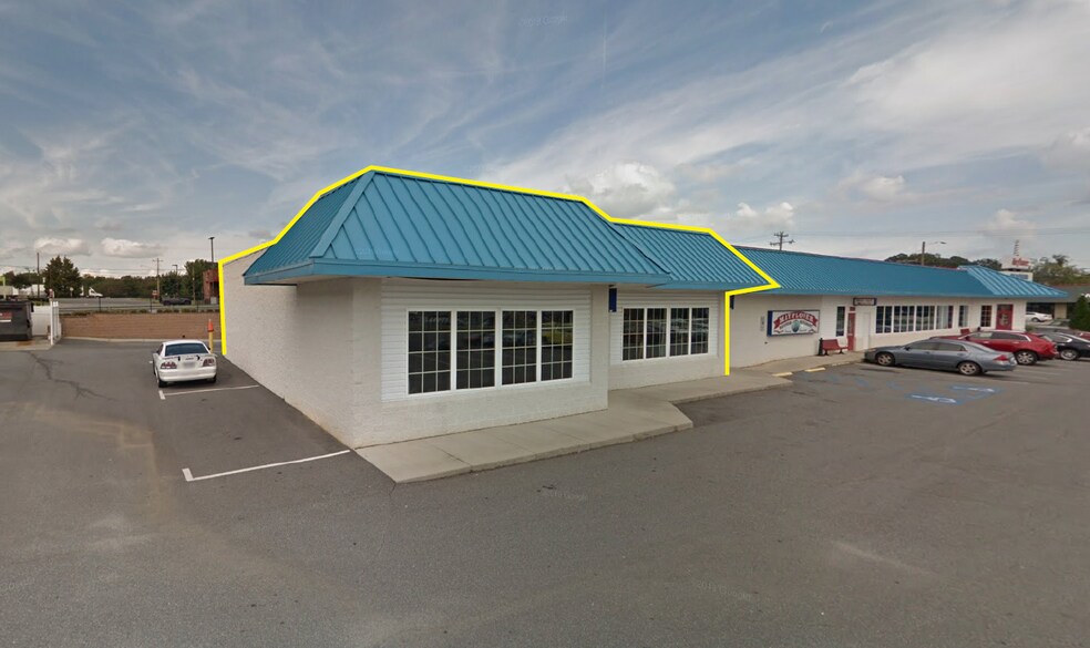 1641 Freeway Dr, Reidsville, NC à louer - Photo du bâtiment - Image 2 de 4