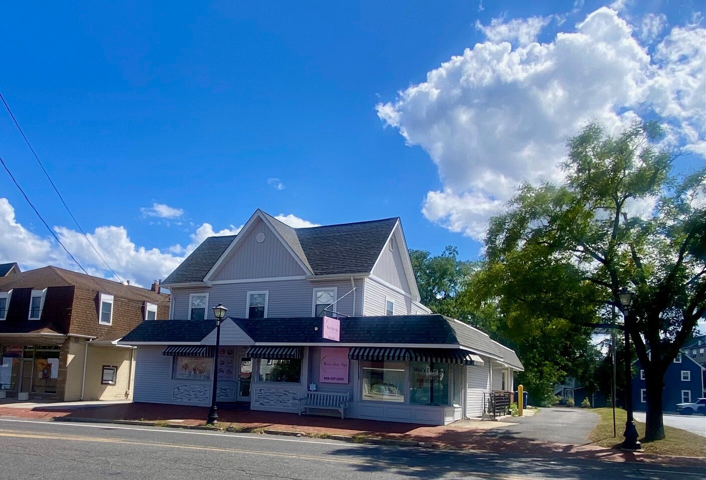 11 E Main St, Marlton, NJ à vendre Photo du bâtiment- Image 1 de 28
