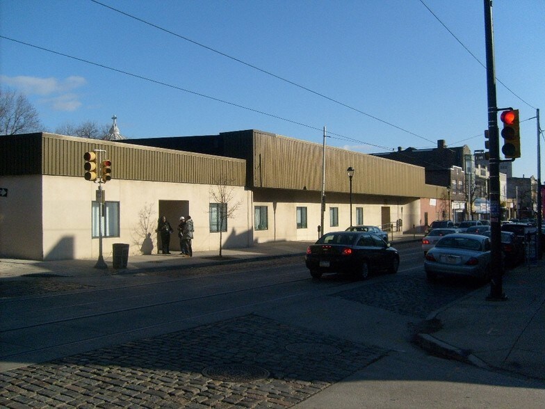 5847-5851 Germantown Ave, Philadelphia, PA à louer - Photo du bâtiment - Image 2 de 10