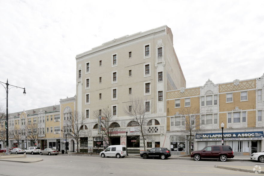 5951 W Madison St, Chicago, IL à vendre - Photo principale - Image 1 de 1