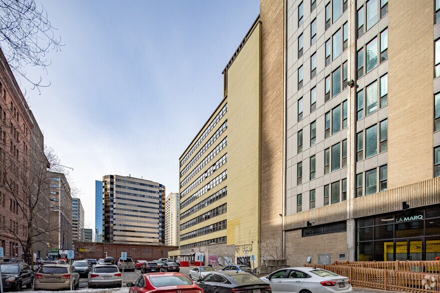 1450-1480 Rue City Councillors, Montréal, QC à louer - Photo du bâtiment - Image 3 de 5