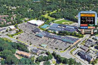 Plus de détails pour 1 Padanaram Rd, Danbury, CT - Commerce de détail à louer