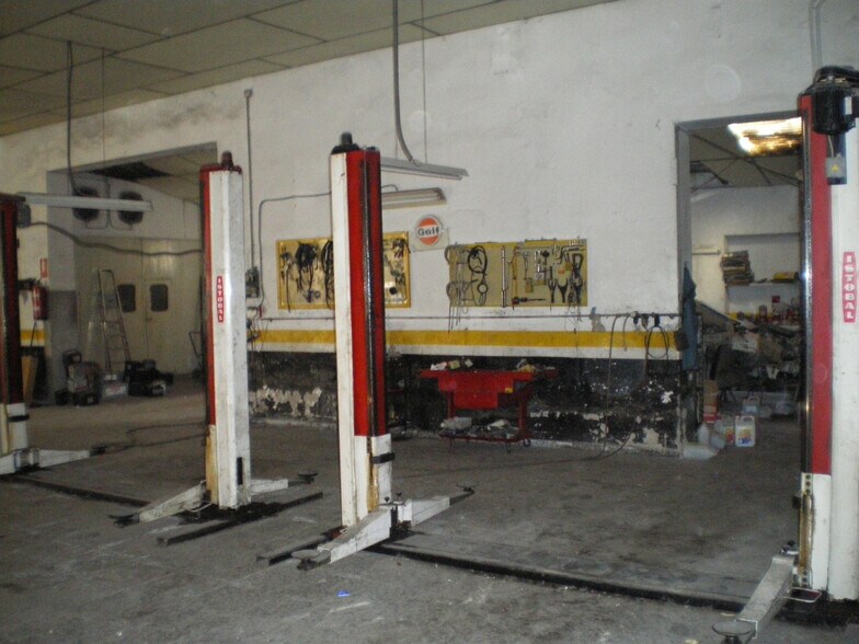 Portfolio of 2 properties for sale on LoopNet.ca - Building Photo - Image 3 of 6