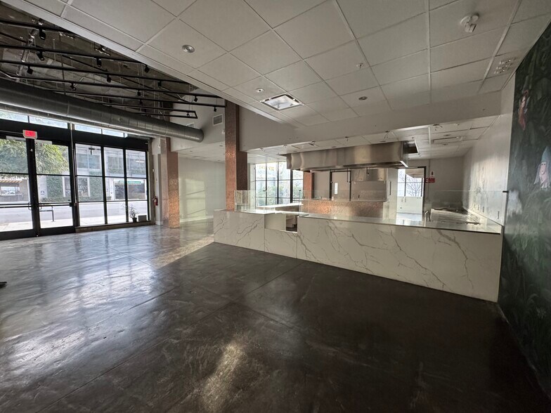695 S Santa Fe Ave, Los Angeles, CA à louer - Photo du bâtiment - Image 3 de 6
