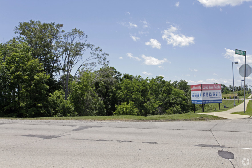 Langley Dr, Hebron, KY for sale - Building Photo - Image 1 of 1