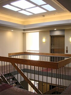 2111 Golfside Dr, Ypsilanti, MI à louer - Hall d’entrée - Image 2 de 3