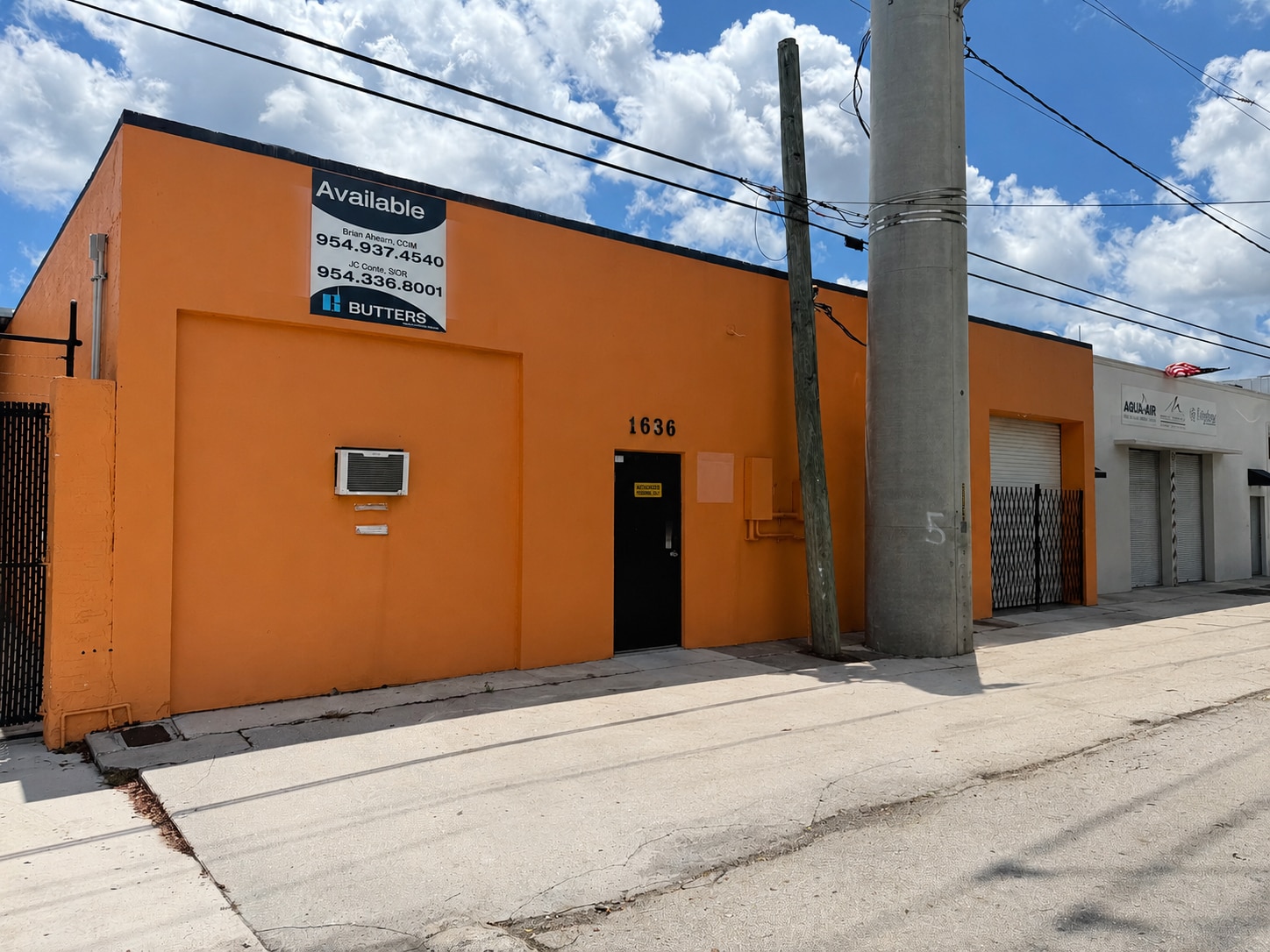 1636 NE 12th Ter, Fort Lauderdale, FL for lease Interior Photo- Image 1 of 14