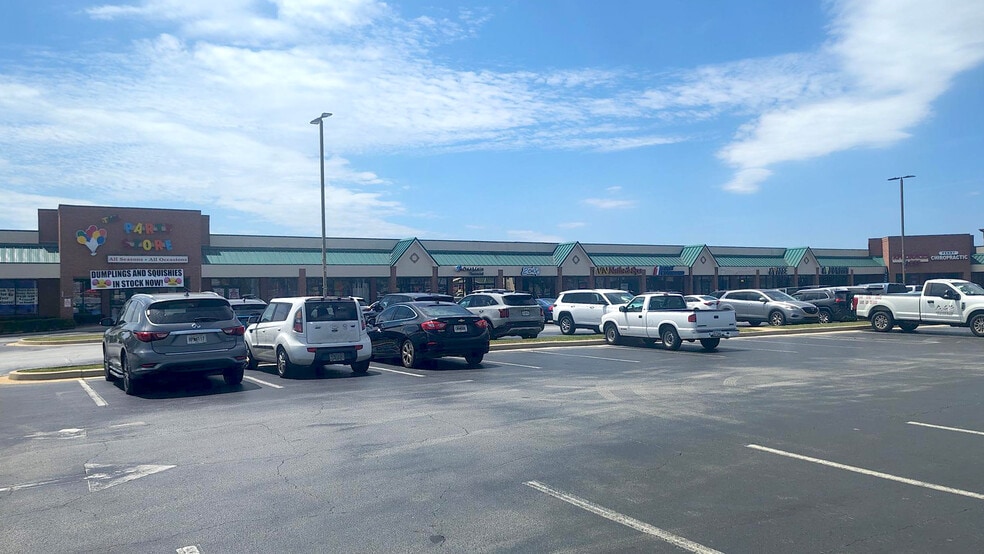 4025 Watson Blvd, Warner Robins, GA for lease - Building Photo - Image 2 of 3