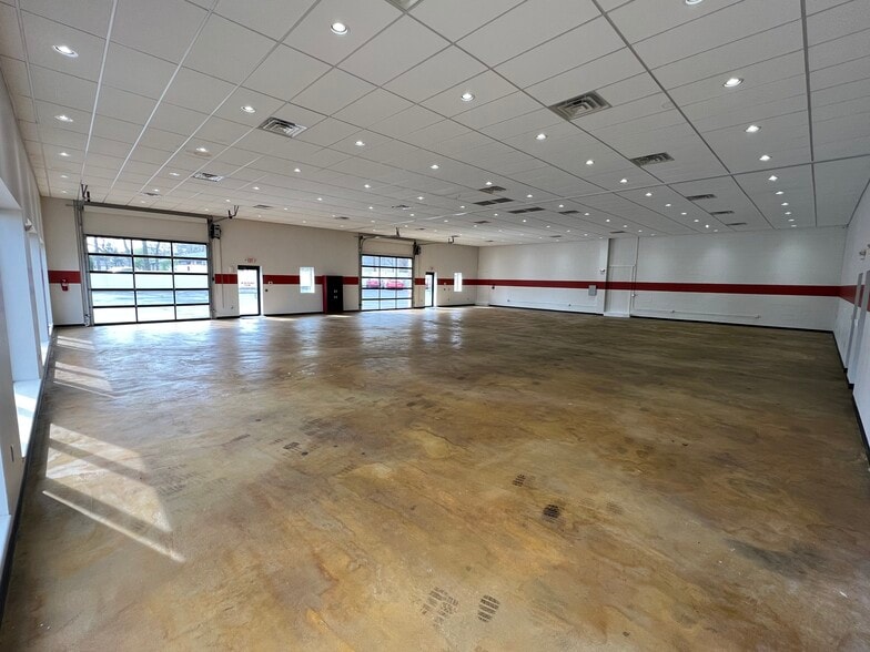 485 E Taunton Ave, West Berlin, NJ for lease - Building Photo - Image 3 of 5