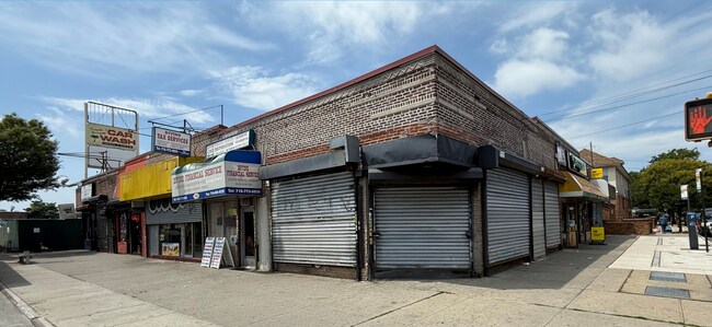 Plus de détails pour 746 Utica Ave, Brooklyn, NY - Commerce de détail à louer