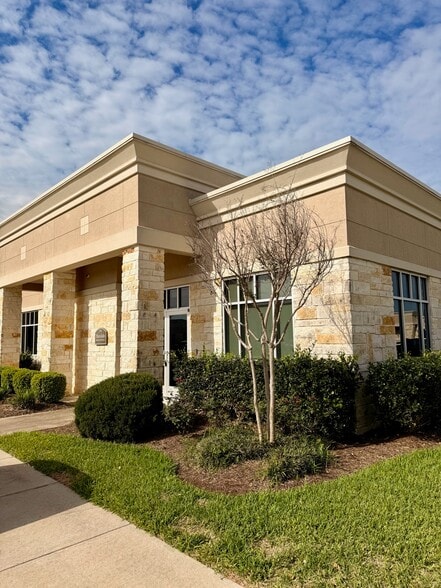 440 Cobia Dr, Katy, TX for lease - Building Photo - Image 2 of 13