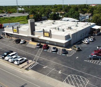 Plus de détails pour 2701 S Presa St, San Antonio, TX - Commerce de détail à louer