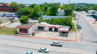 Plus de détails pour 919 11th St, Huntsville, TX - Commerce de détail à vendre