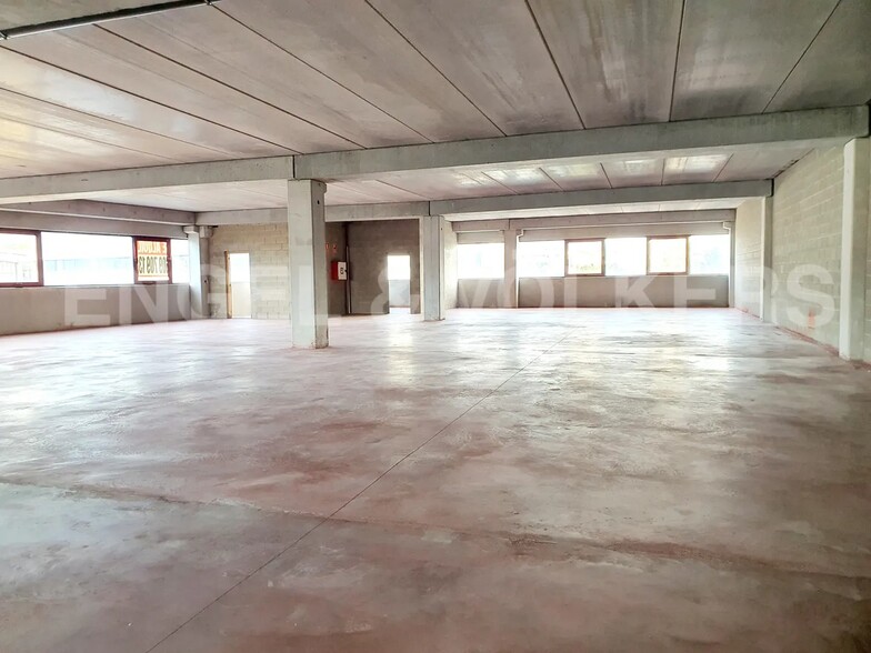 Industrial in Badalona, Barcelona for sale - Interior Photo - Image 3 of 5