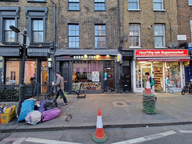 109 Kings Cross Rd, Londres à vendre - Photo du bâtiment - Image 2 de 5